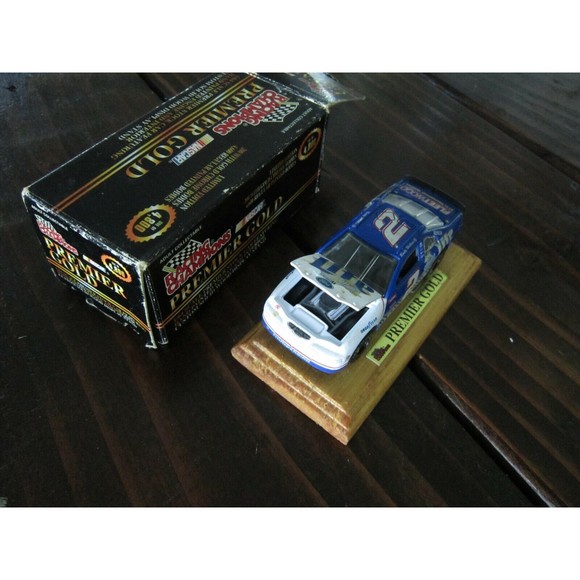 RUSTY WALLACE 1/64 Miller Light Autograph SIGNED RACING CHAMPIONS Premier Gold - Picture 5 of 5